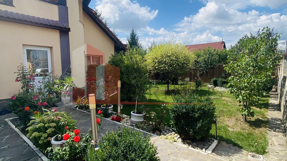 Casa deosebita Ghimbav - Poză 5