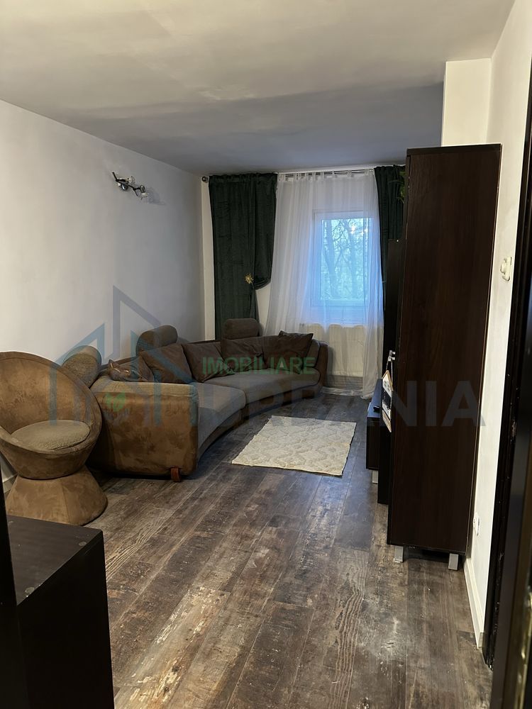 Inchiriez Apartament 3c + living - Poză 7