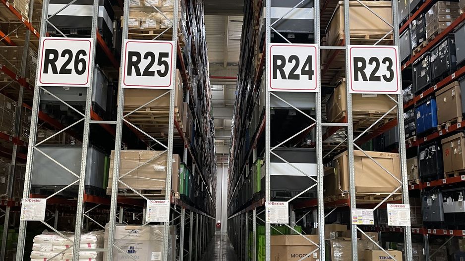 Spațiu cu rafturi pentru Logistică/Depozitare - Poză 4