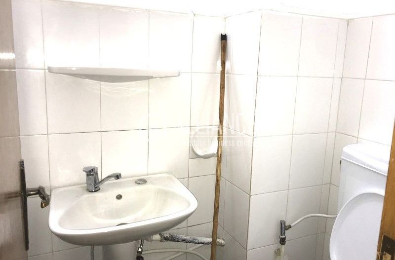 GARA-ABATOR- Apartament de 3 camere foarte spatios si luminos! - Poză 23