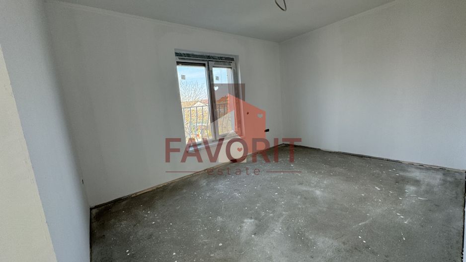 Casa Individuala in Mosnita. La asfalt. Cu Carport - Poză 23