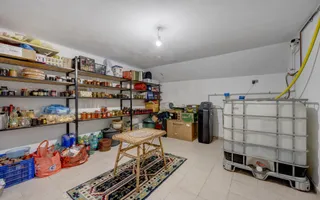 Vilă 342 mp cu piscină și 800 mp teren / 4 dormitoare / Pleașa - Poză 45