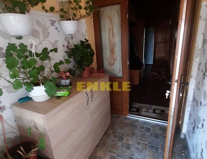 Casa cu 3 camere de vanzare in Botosani 156 mp cu teren 1100 mp - Poză 3