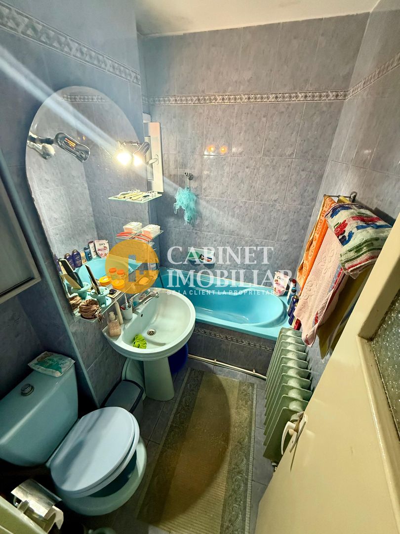 Apartament cu 3 Camere, 2 Bai - Etaj 3 - Zona Podu Ros - Poză 7