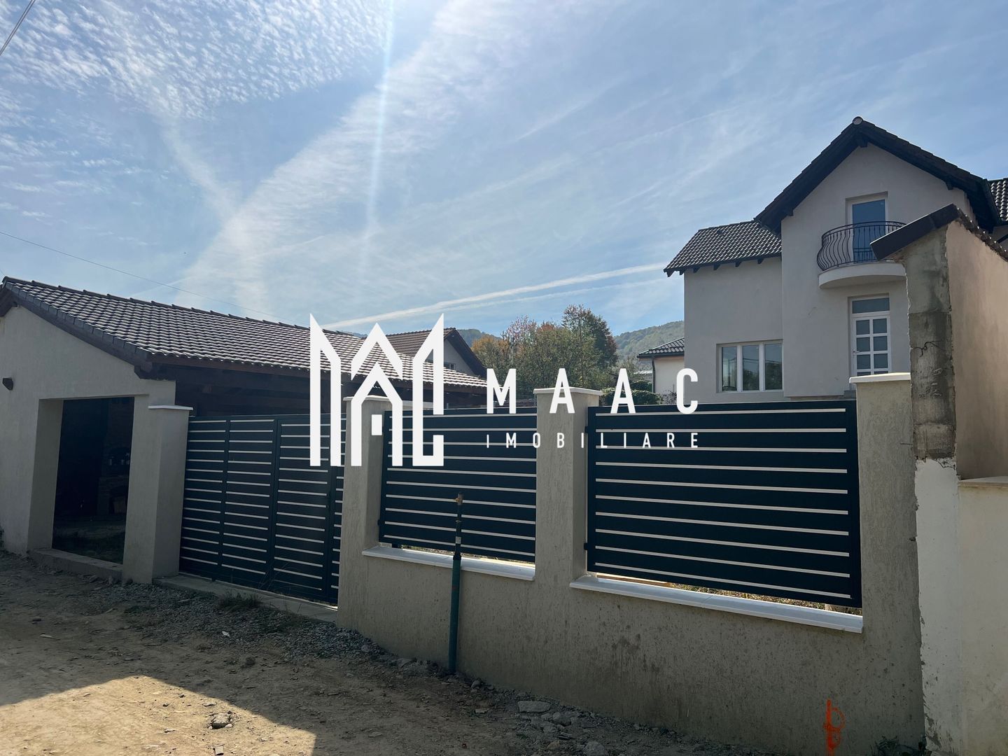 Casă 3 camere de vânzare | Sadu, Tocile | 150 mp - Poză 1