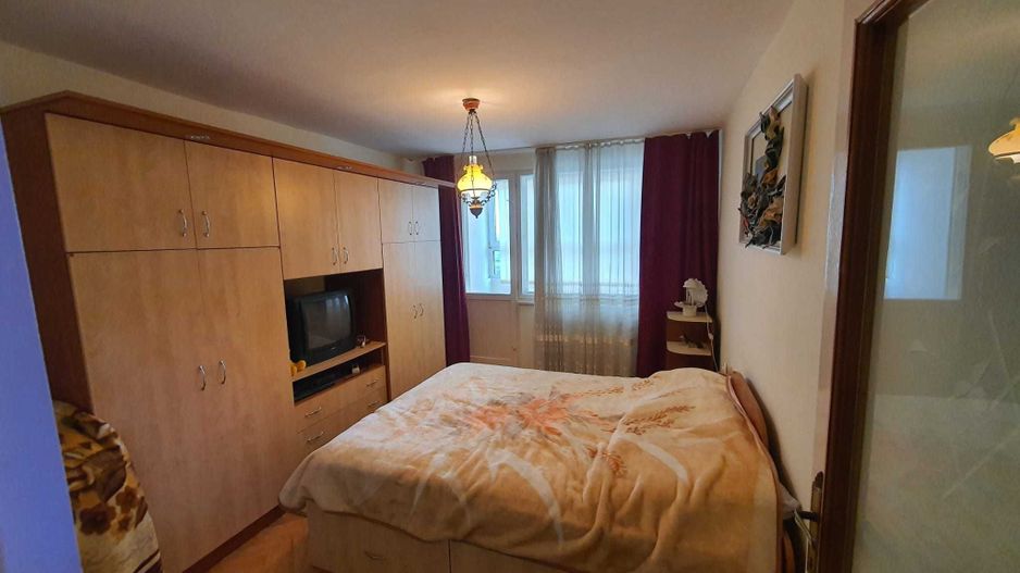 Apartament 3 camere, 75 mp, garaj, boxa subsol - Poză 1