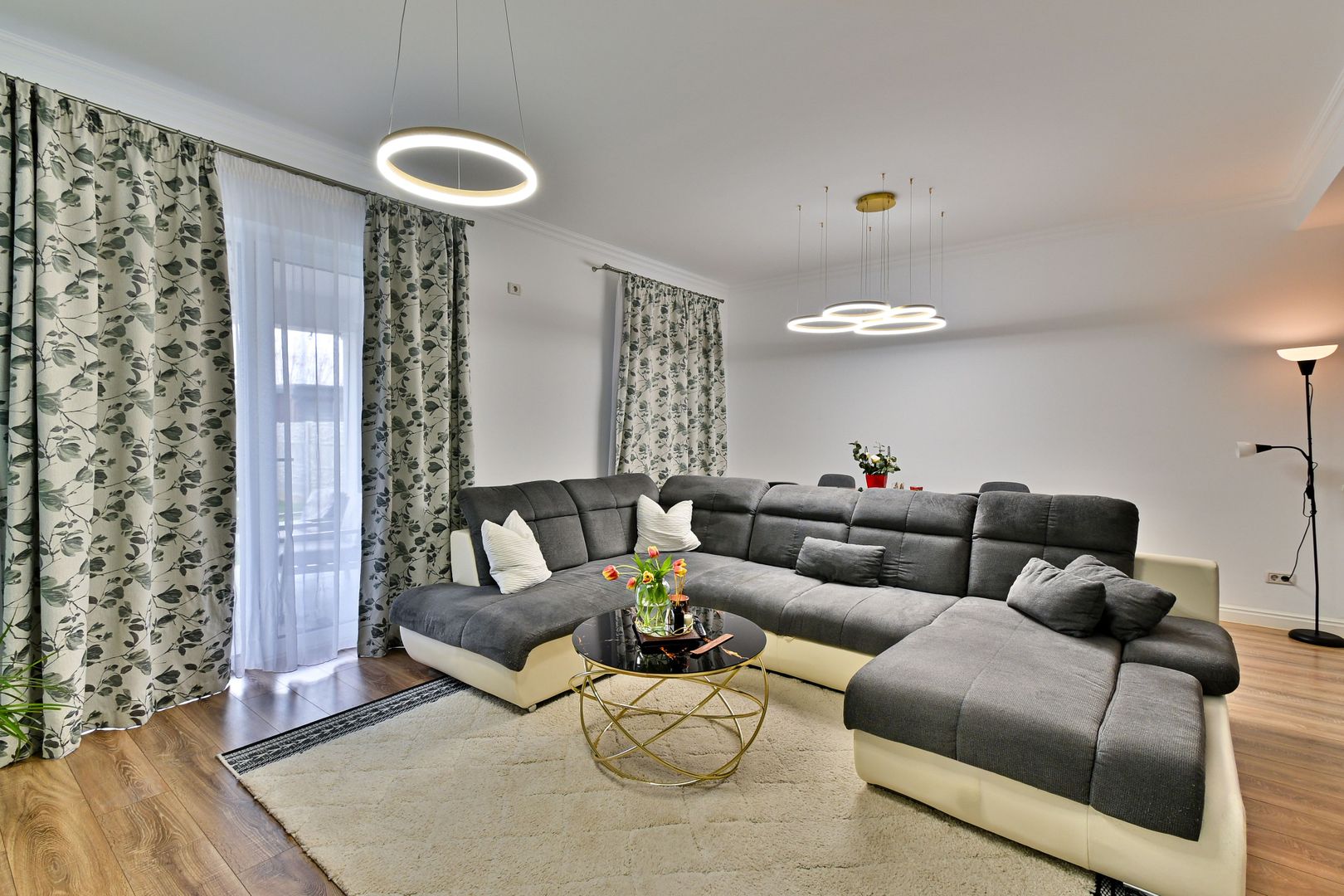 Duplex deosebit mobilat si utilat de vanzare in Dumbravita 0% COMISION - Poză 4