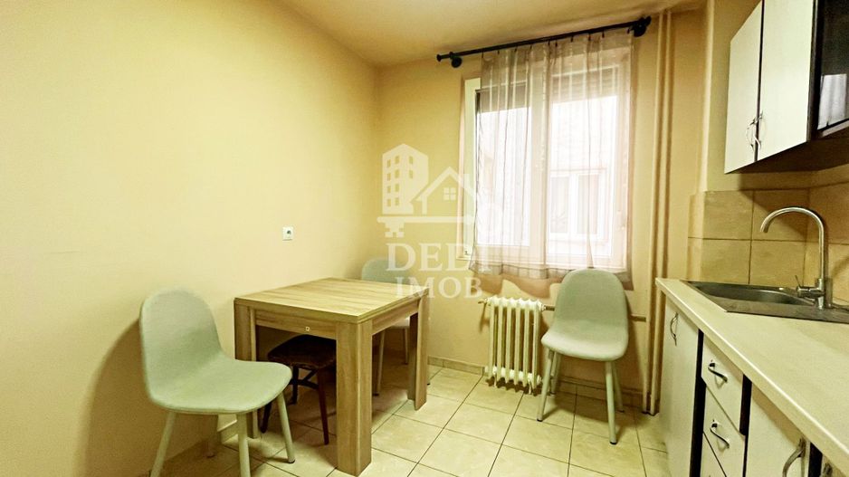 Apartament 3 camere de inchiriat in zona Centrala, Oradea - Poză 8