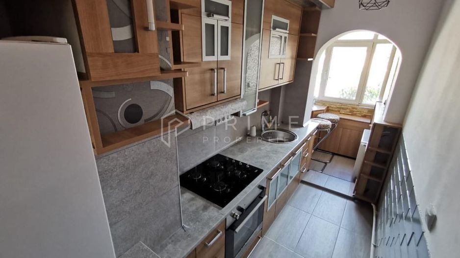 Apartament cu 1 cameră, renovat complet - Poză 4