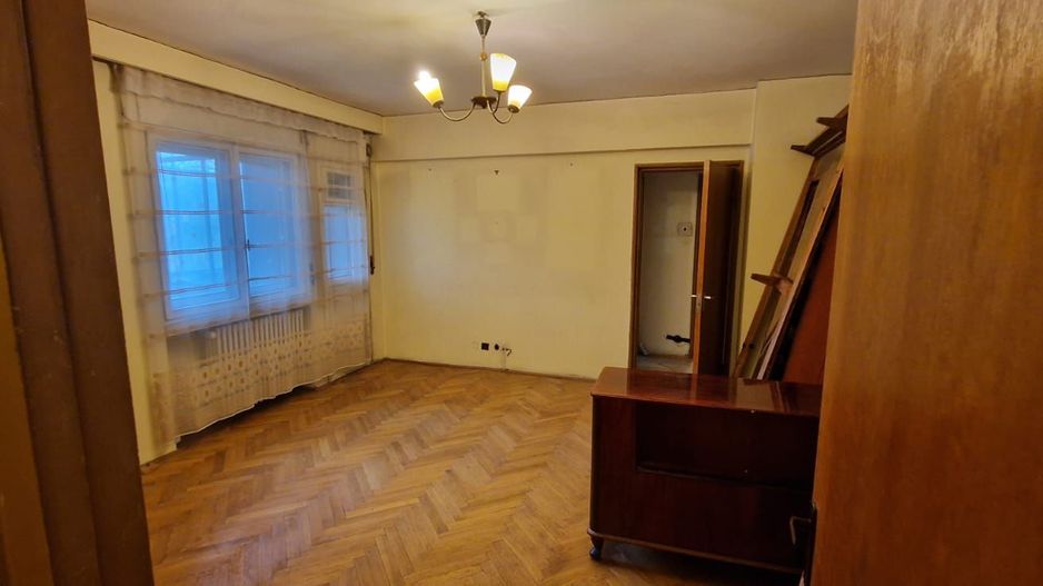 Apartament 4 cam, 30 m Calea Victoriei, 3 minute de Piata Victoriei. - Poză 8
