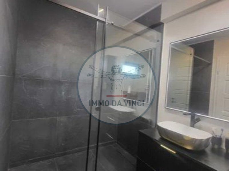 Casa cu PISCINA 248 mp utili + 580 mp teren si 2 garaje - Cart. Iris - Poză 3