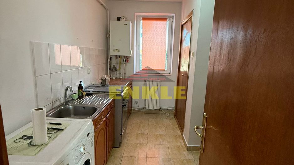 De inchiriat apartament cu 2 camere, zona Bucovina. - Poză 7