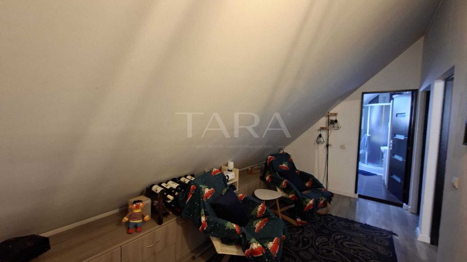 Apartament spațios pe 2 niveluri, complet mobilat și utilat. - Poză 6