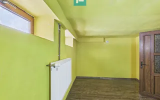 Casă cu 4 camere în zona Parneava - Poză 14