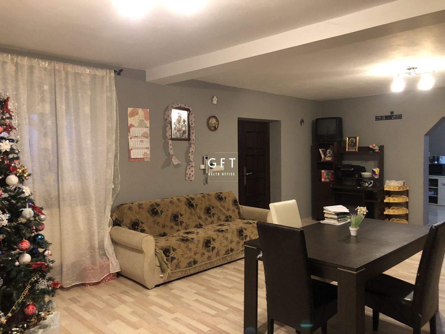 Casa/ Vila cu 6 camere de vanzare Sud, Bistrita 255 mp +teren 1000 mp - Poză 1