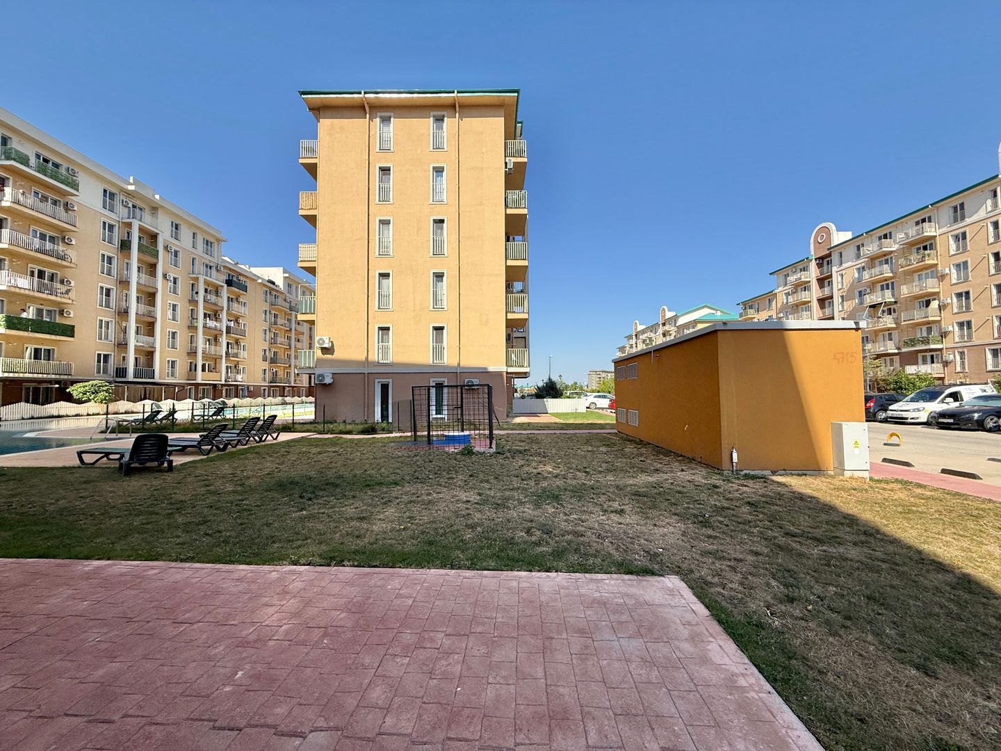 COSMOPOLIS -studio parter 120m2 gradina, vedere piscina, Comision zero - Poză 8
