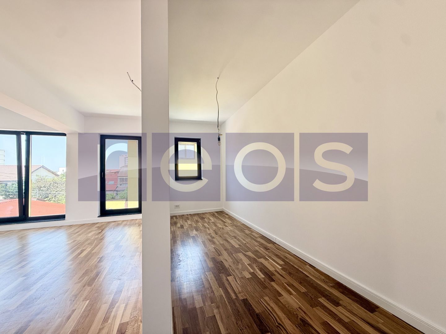 VÂNZARE VILĂ | ZONA OZANA | 5 CAMERE | ÎNCĂLZIRE ÎN PARDOSEALĂ - Poză 6