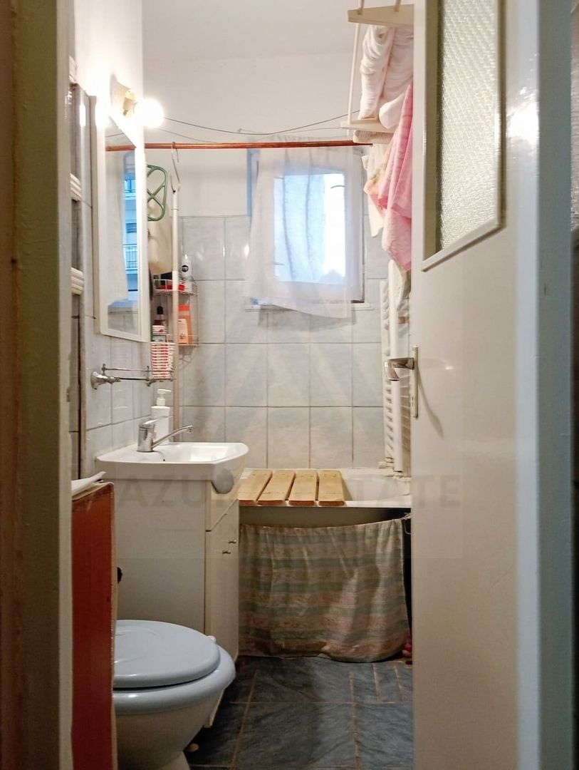 Apartament 2 camere etaj 1 bucatarie inchisa Cedonia - Poză 7
