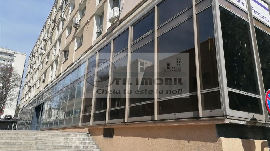Spatiu Comercial - Zona P-ta Unirii 520 mp- 15 Euro/mp - Poză 3
