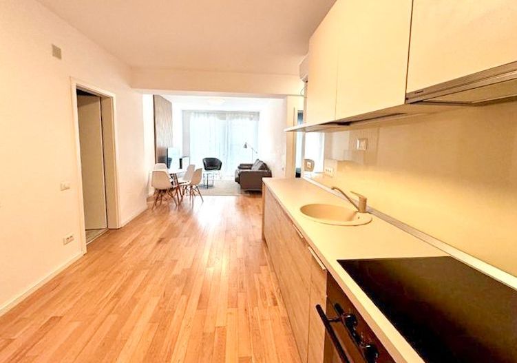 Închiriere apartament 3 camere, 70mp | Bloc Boutique - Poză 2