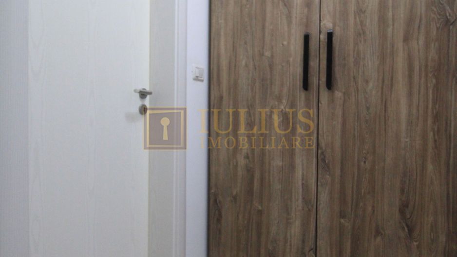 Giroc, plan parter, mobilat si utilat complet ! Loc parcare privat. - Poză 16