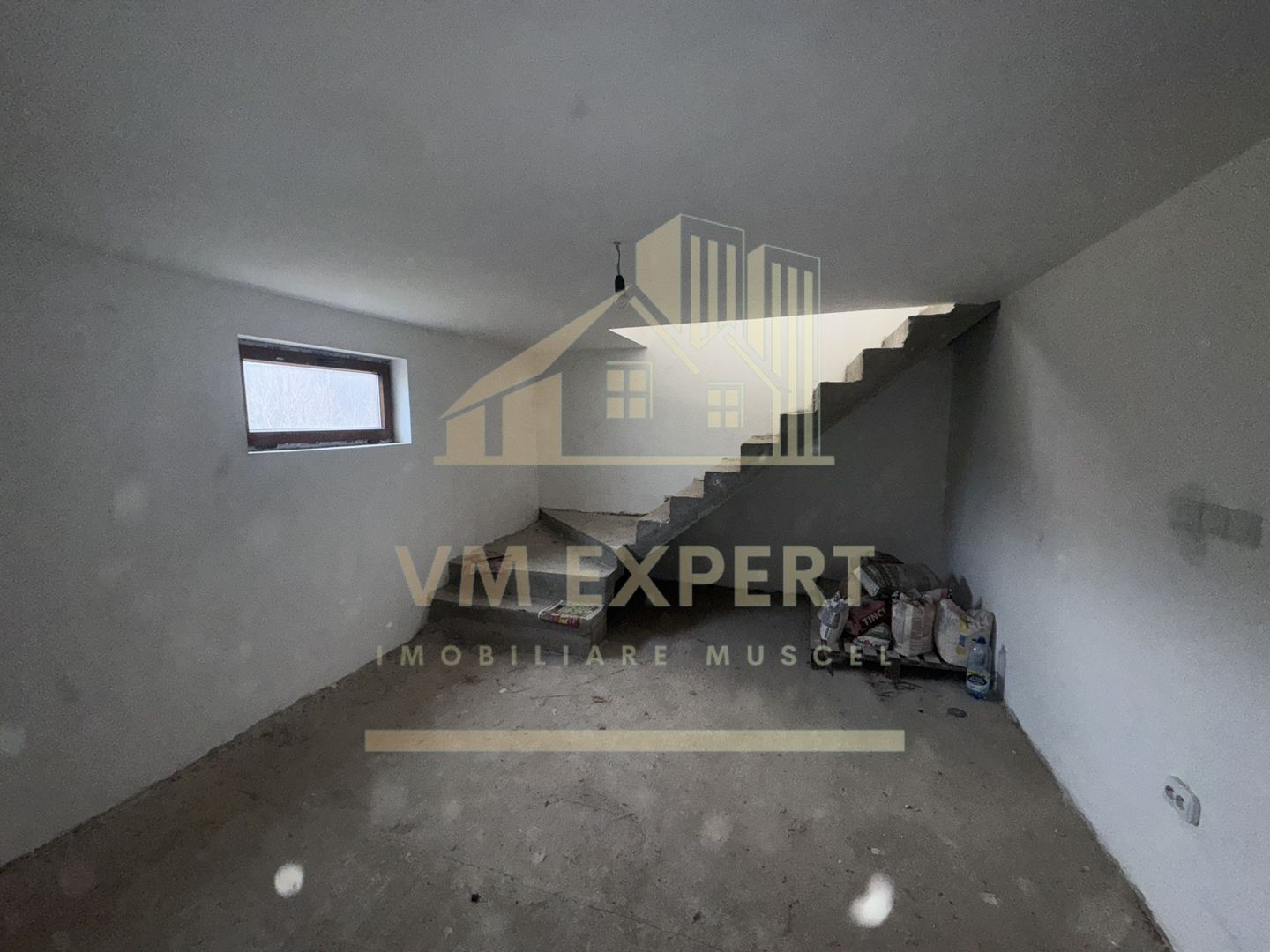 VILA 7 CAMERE TEREN 1654 MP BUGHEA DE JOS ARGES - Poză 18