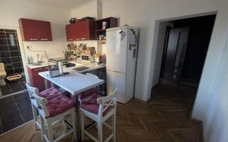 VANZARE  3 CAMERE  IN  VILA INTERBELICA  –PIATA VICTORIEI - Poză 1