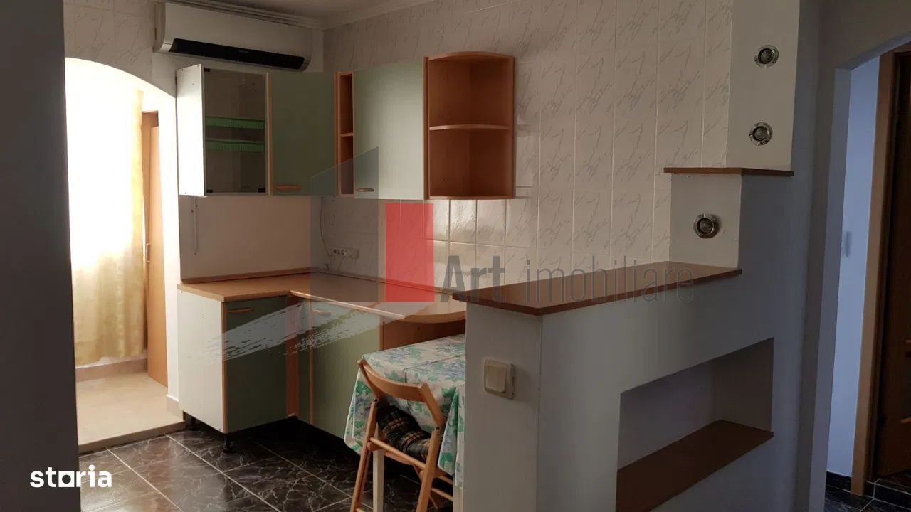 APARTAMENT 2 CAMERE BARCA - Poză 2
