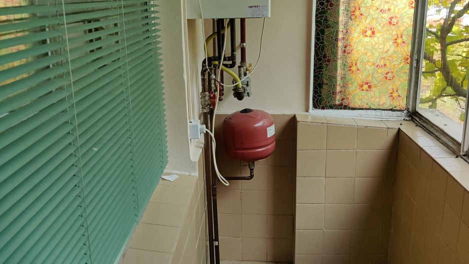 APARTAMENT DECOMANDAT  3 CAMERE CALEA ARADULUI - Poză 16