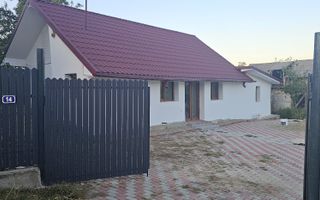 Casă de vânzare în Văleni Secuieni – Fără comision pentru cumpărător - Poză 1