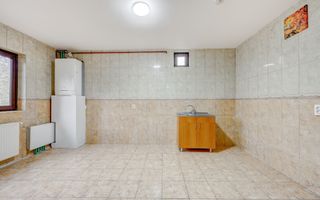 Casa de vanzare Timpuri Noi 204 m - Poză 10