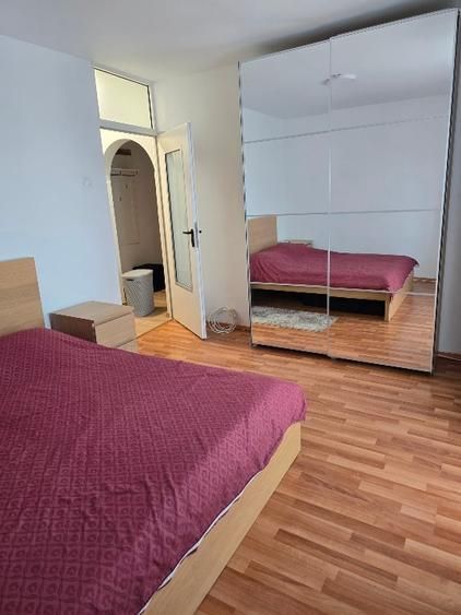Vanzare Apartament 2 Camere Mall Vitan - Metrou Mihai Bravu - Poză 3