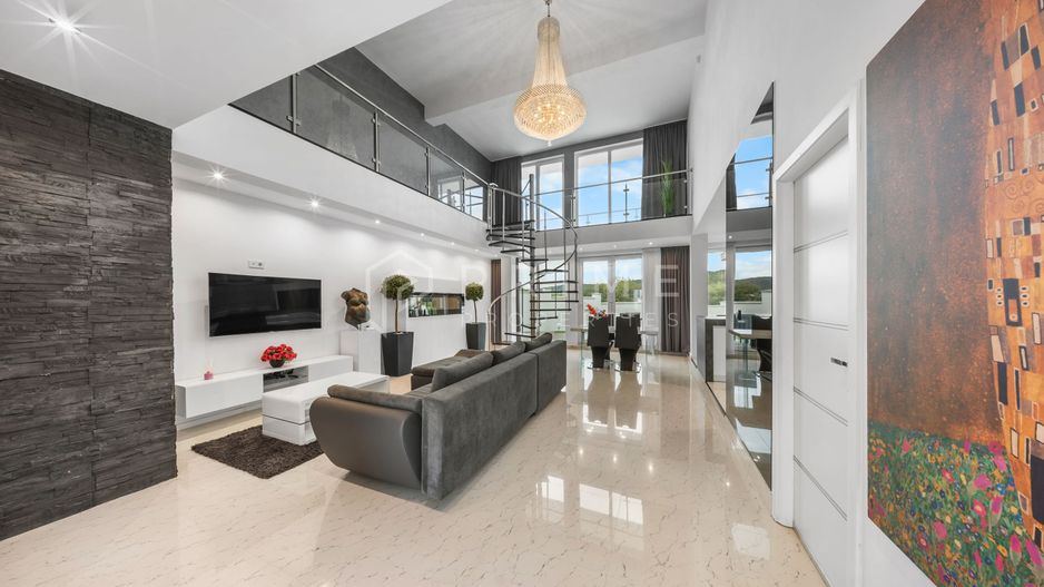 Vilă exclusivistă cu arhitectură și mobilier de designer I Livezeni - Poză 3