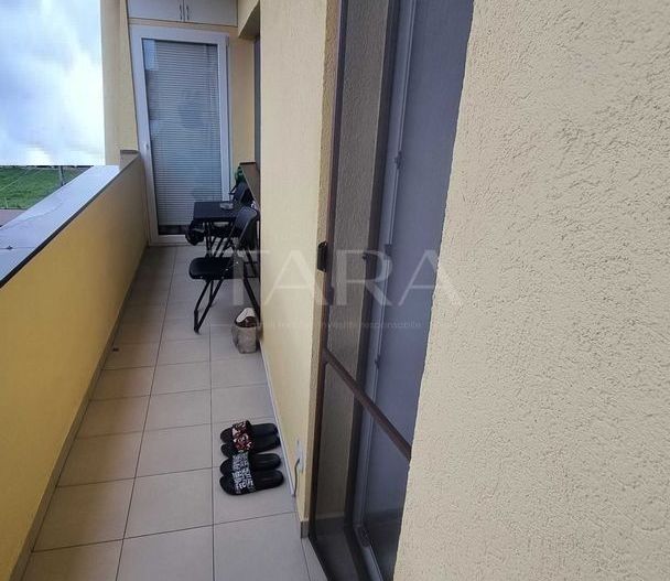 Apartament cu 3 camere in Zona Florilor. - Poză 8