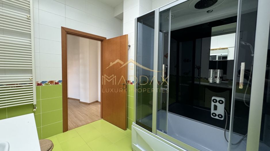 Vila Individuala 7 camere*Piscina*Teren 1000 mp / 8 parcari// Erou Iancu Nicolae - Poză 59
