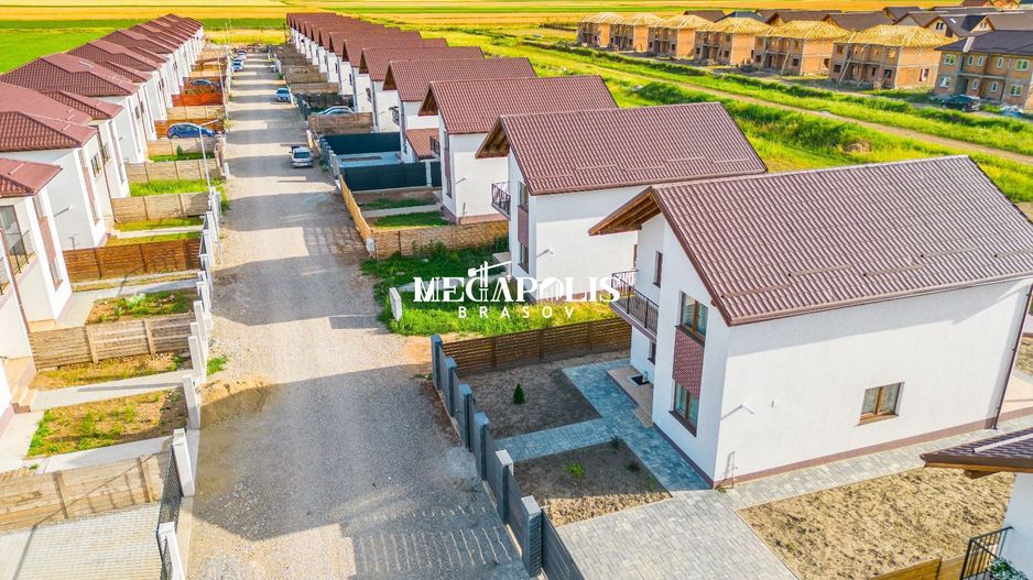 Vanzare Casa  individuala 4 Camere   Brașov în Cartierul izvor - Poză 1