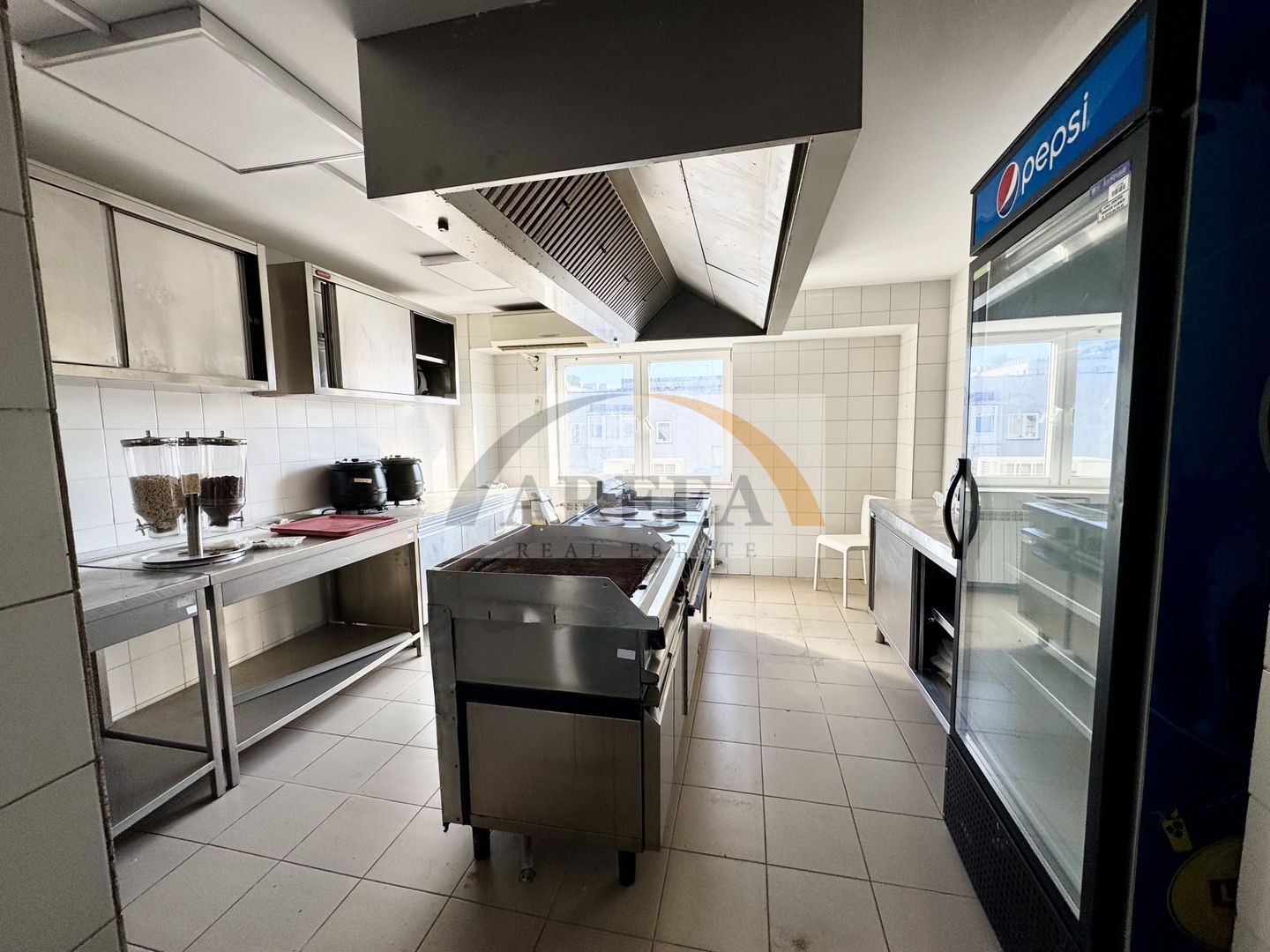 AFACERE - HOTEL (SEMI)RENOVAT de 4 etaje - Floreasca-Barbu Vacarescu - Poză 19