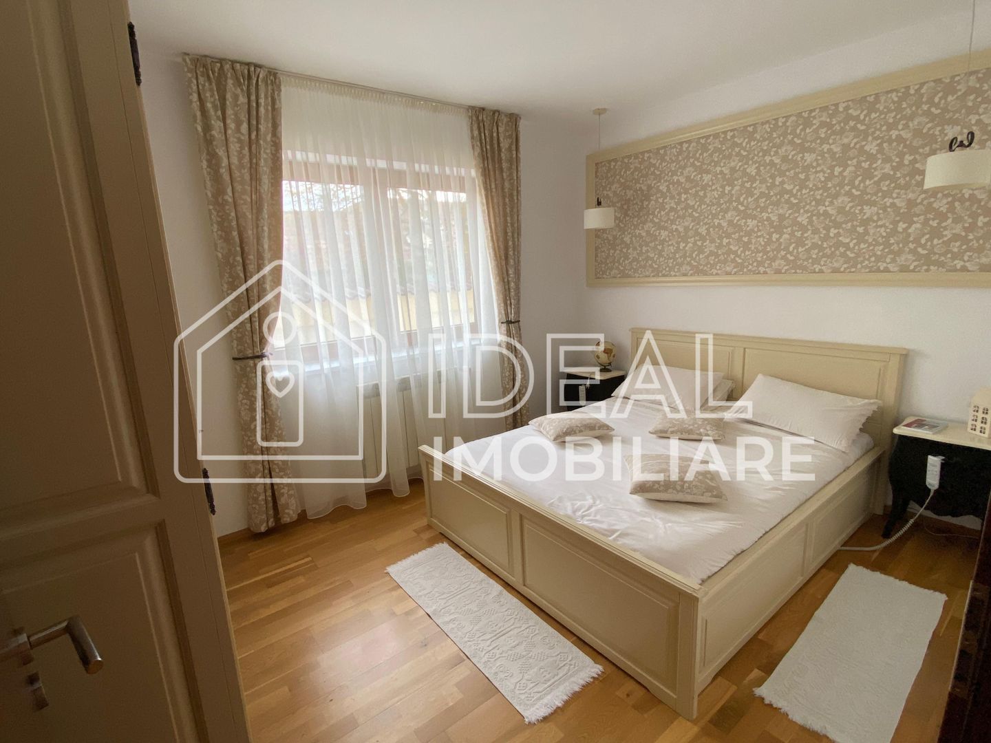 Apartament la Vila cu 5 camere si curte amenajata, in Valea Aurie - Poză 11