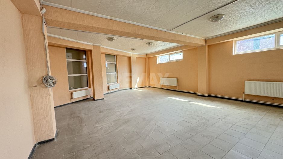 Spațiu comercial Anenii Noi Prima Linie - Poză 1