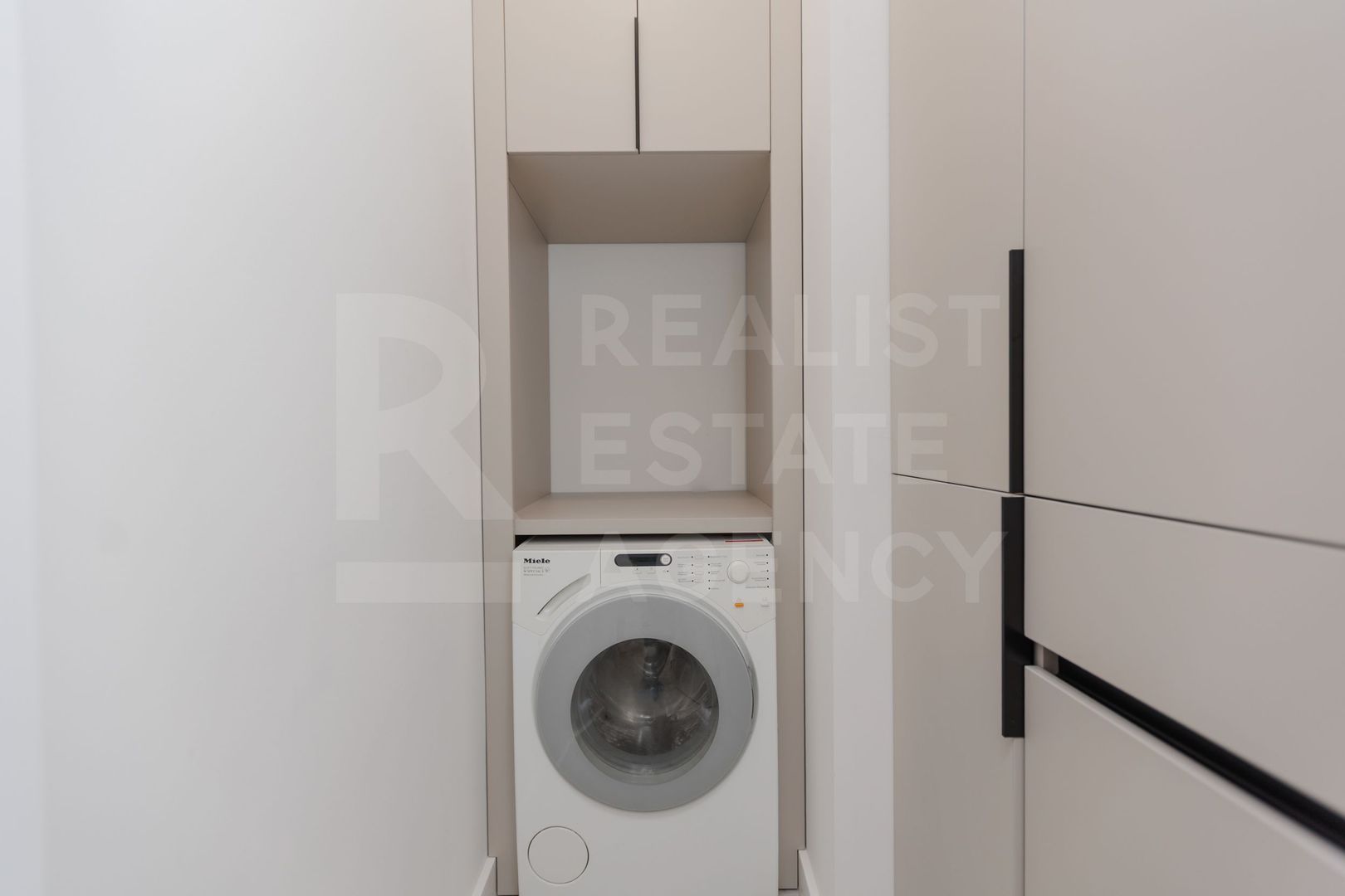 Chirie, apartament, 2 camere, str. Alba Iulia, Buiucani - Poză 10