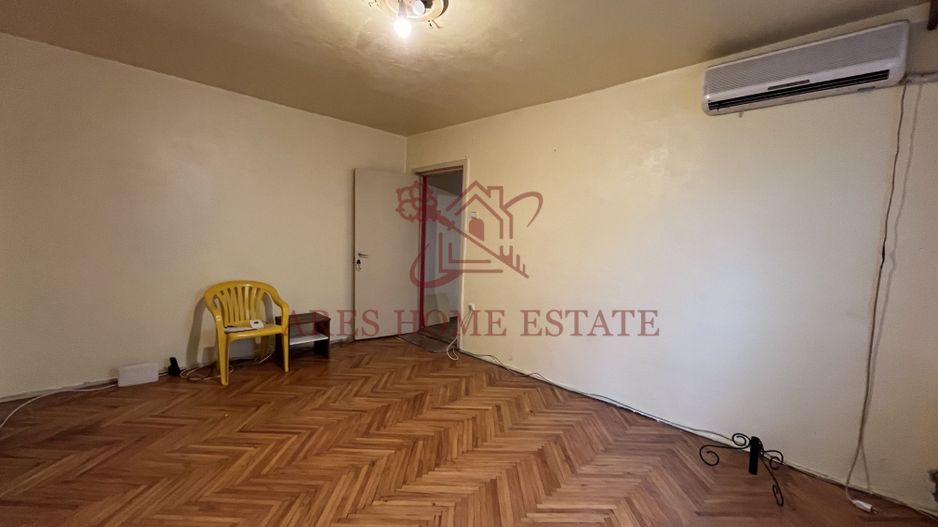 Etaj 1, 3 camere, spatios, 2 băi, centrală proprie – zonă excelentă - Poză 7