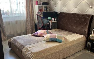 Apartament 3 camere decomandat et 1/4 2 bai loc de parcare inclus in pret - Poză 6