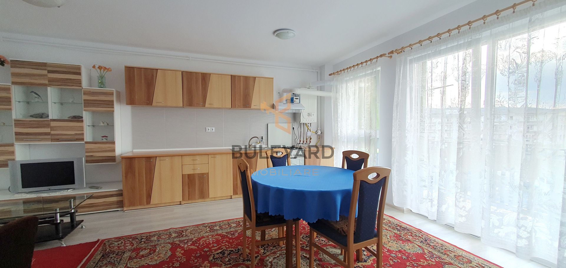 Apartament cu 2 camere+parcare zona strazii Cetatii! - Poză 2