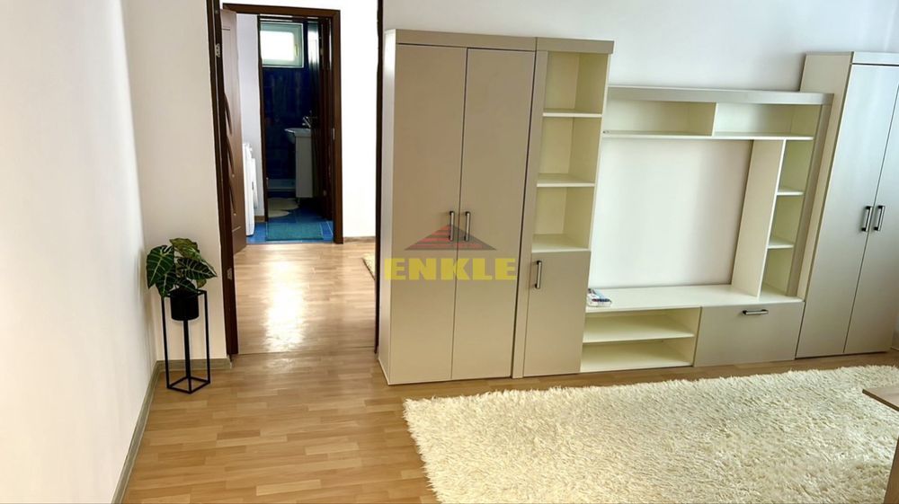 De vânzare apartament 3 camere – zona Primăverii - Poză 3
