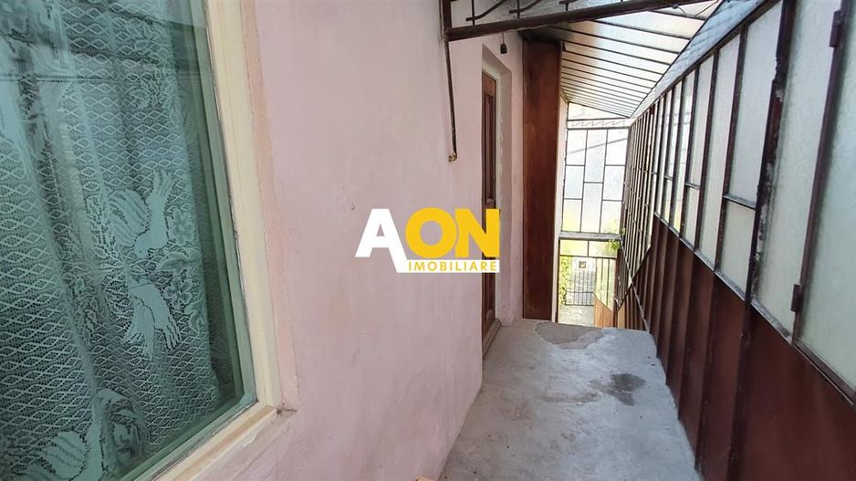 Apartament la casa, 4 camere, pretabil pentru birouri, zona Cetate - Poză 7