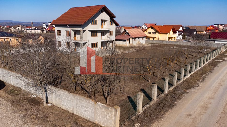 Casa cu teren 1500 mp in Harman - Poză 17