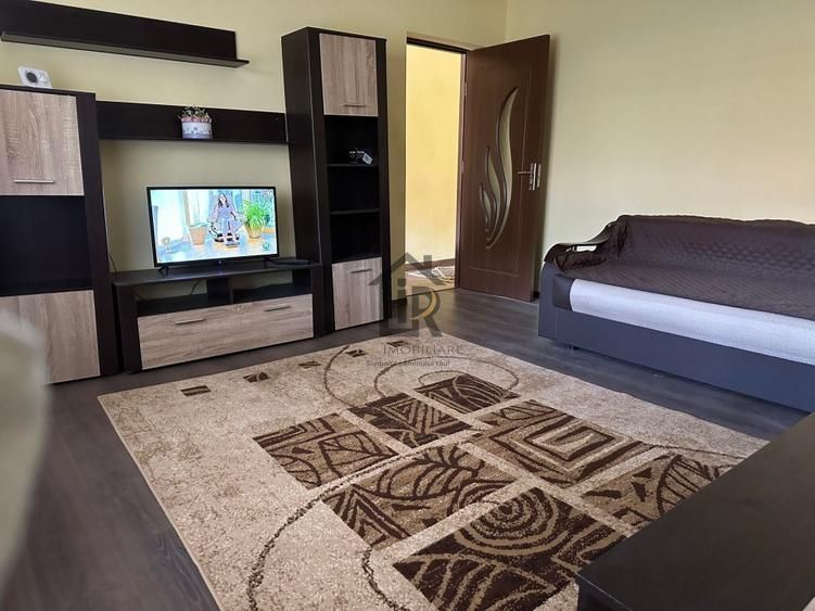 Casa 2 camere decomandate- Galata - Poză 1