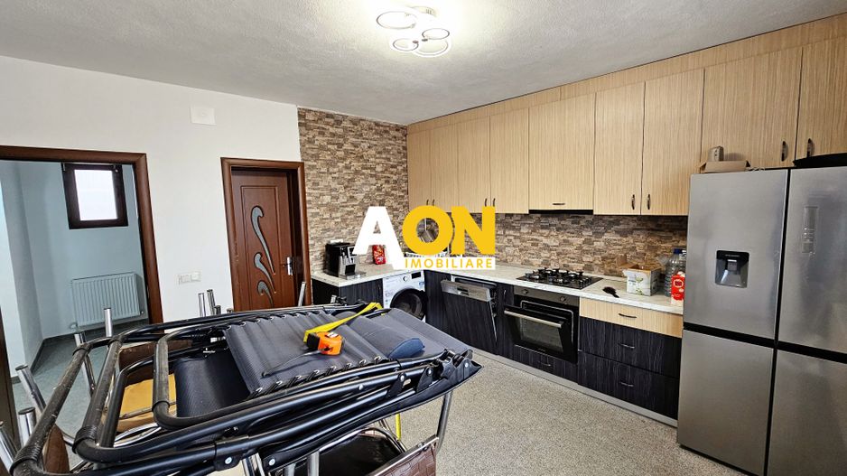 Casa individuala, mobilata utilata, zona Orizont - Poză 7
