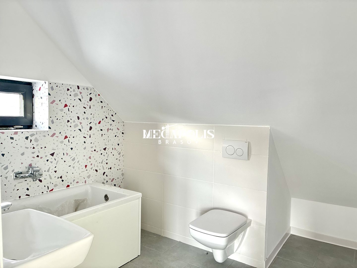 Casă / 2 camere / Codlea / Credit - Poză 14