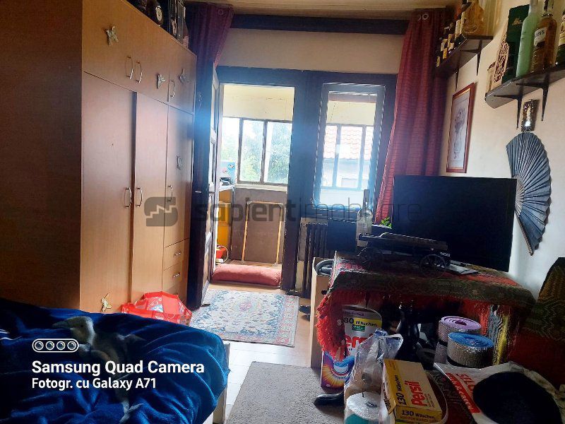 Casa cu 3 apartamente in zona Muzeului - Poză 11